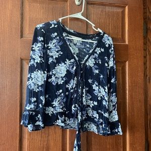 American eagle outfitters floral blouse